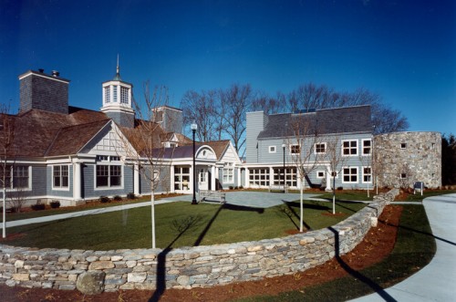 UCONN Alumni House